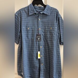 Brand new Cremieux short sleeve button down shirt L